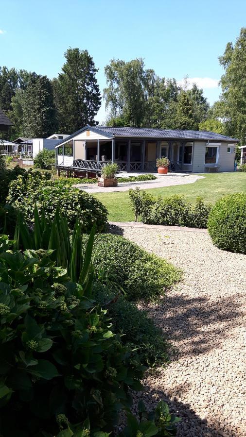 Prachtige Chalet Wabi Sabi Aan Het Water! Geel Eksteriør billede