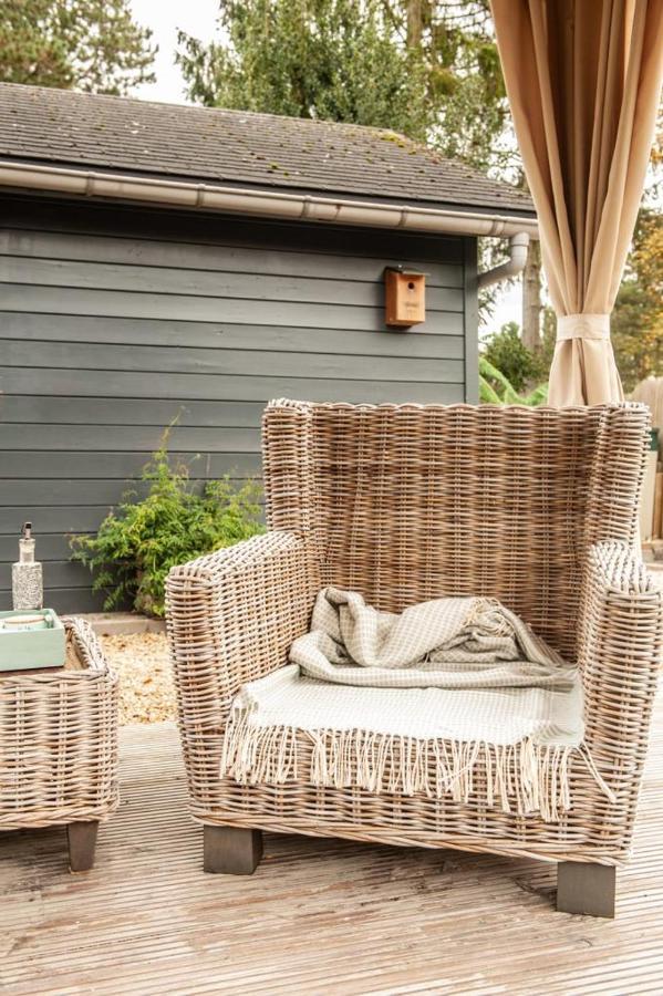 Prachtige Chalet Wabi Sabi Aan Het Water! Geel Eksteriør billede