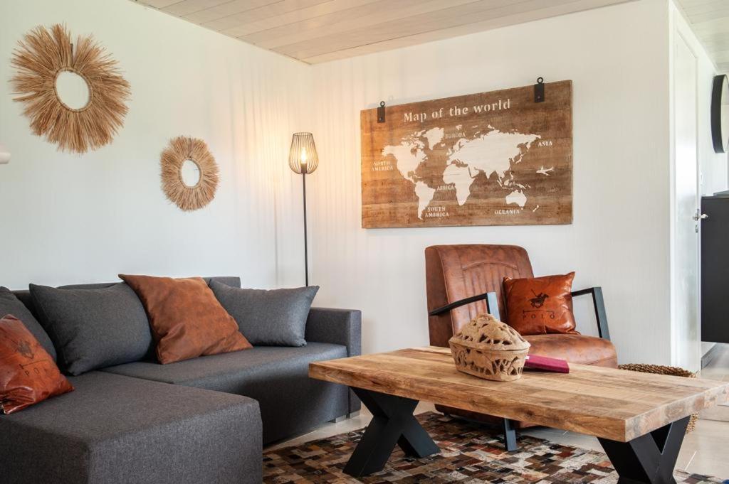Prachtige Chalet Wabi Sabi Aan Het Water! Geel Eksteriør billede