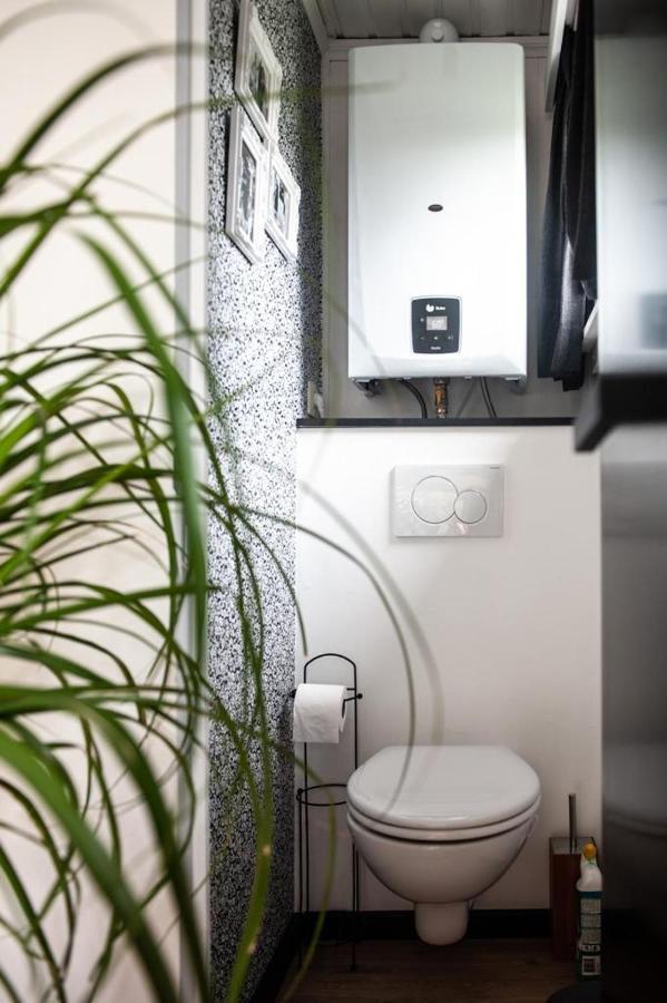 Prachtige Chalet Wabi Sabi Aan Het Water! Geel Eksteriør billede
